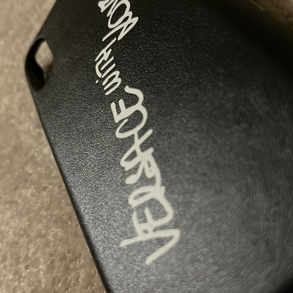 Versace phone case - Picture 7 of 8